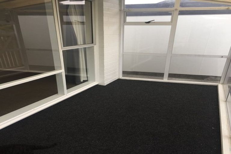 Photo of property in 2/226 Wainoni Road, Avondale, Christchurch, 8061