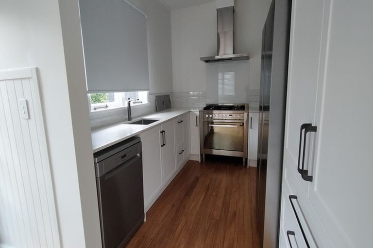 Photo of property in 121a Seventeenth Avenue, Tauranga South, Tauranga, 3112