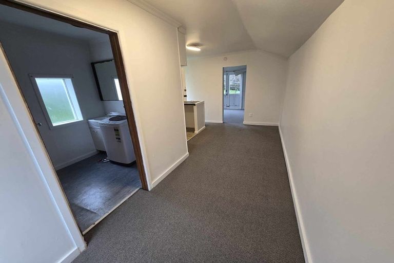 Photo of property in 20 Rhodes Street, Newtown, Wellington, 6021