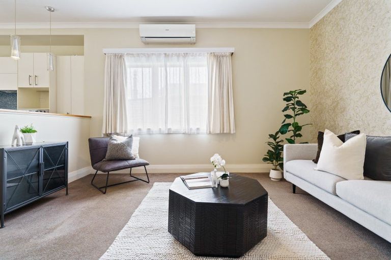 Photo of property in 3 Bernard Street, Avenues, Whangarei, 0110