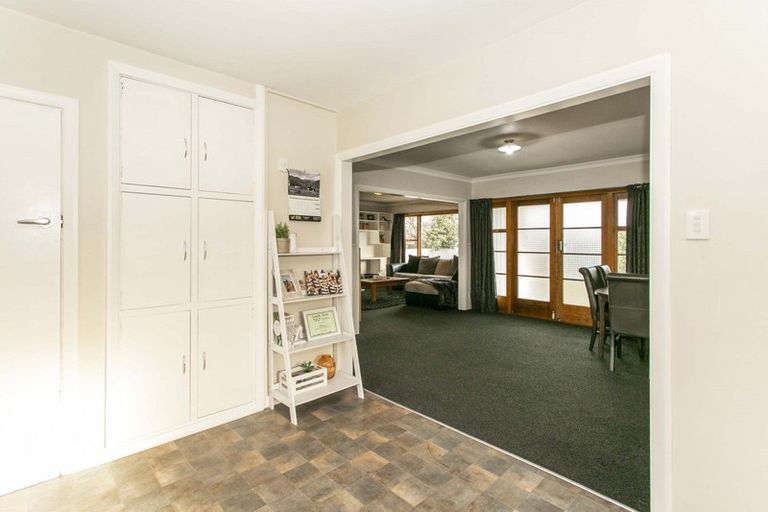 Photo of property in 18 Oxford Street, Hampstead, Ashburton, 7700