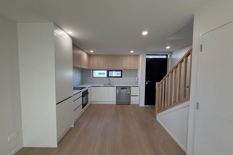 Photo of property in 26/21 Von Sturmer Street, Mangere East, Auckland, 2024