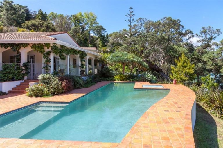 Photo of property in 835 Wyuna Bay Road, Wyuna Bay, Coromandel, 3581