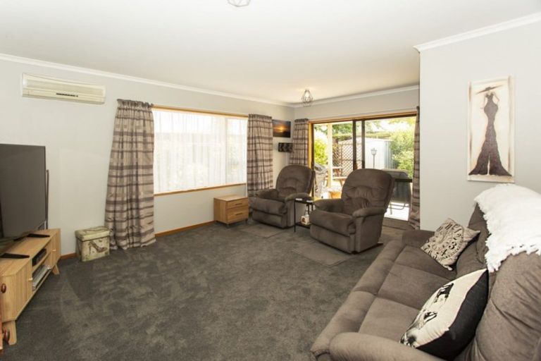 Photo of property in 29 Oak Grove, Ashburton, 7700