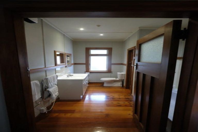 Photo of property in 25 Karina Terrace, Roslyn, Palmerston North, 4414