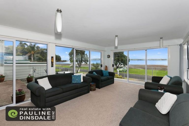 Photo of property in 10 Waikaraka Beach Road, Tamaterau, Whangarei, 0174