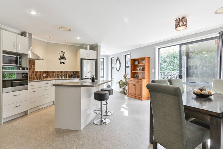 Photo of property in 14 Waitaha Place, Clive, 4102