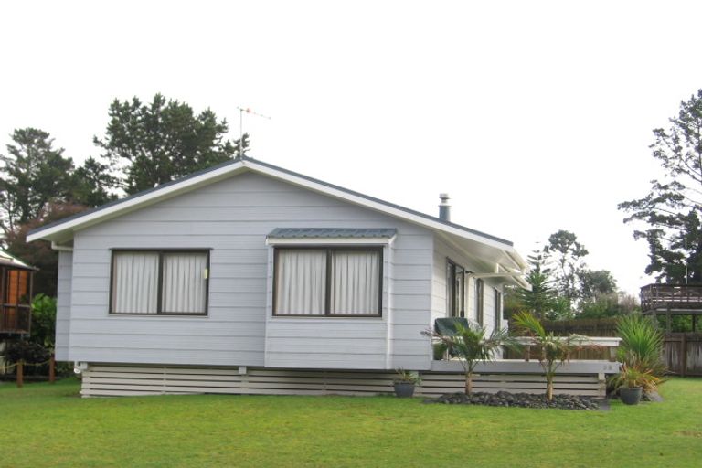 Photo of property in 3b Gallagher Park Lane, Pauanui, Hikuai, 3579