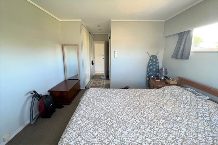 Photo of property in 18 Archmillen Avenue, Pakuranga Heights, Auckland, 2010