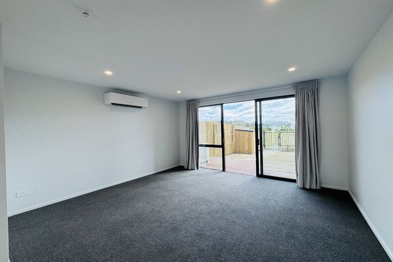 Photo of property in 5a Malaga Crescent, Harewood, Christchurch, 8051