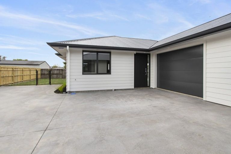 Photo of property in 3/18 Betley Crescent, Fairview Downs, Hamilton, 3214