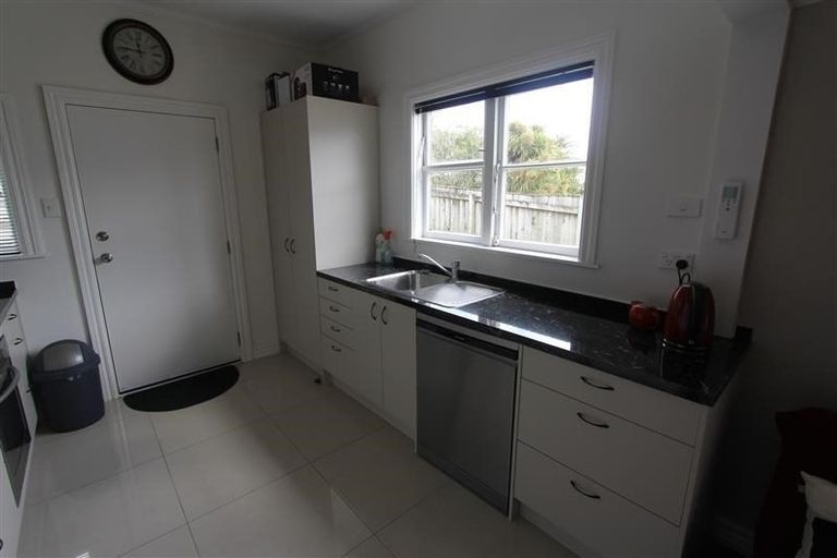 Photo of property in 360-362 Adelaide Road, Newtown, Wellington, 6021