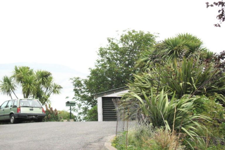 Photo of property in 2 College Road, Lyttelton, 8082