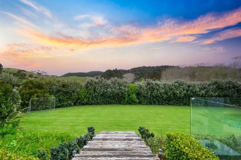 Photo of property in 255 Fletcher Road, Waimauku, 0881