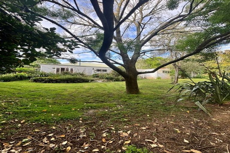 Photo of property in 37 Smalley Road, Glenbrook, Waiuku, 2681