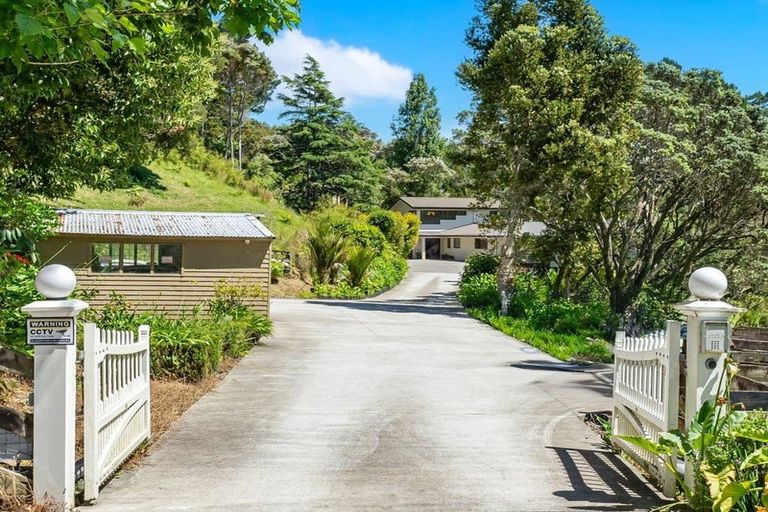 Photo of property in 586 Whitford Road, Whitford, Howick, 2571