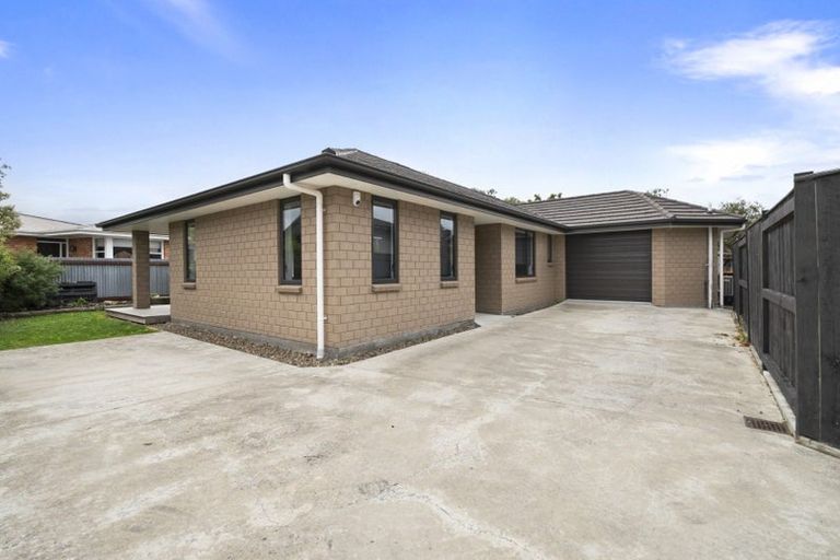 Photo of property in 64a Weston Avenue, Roslyn, Palmerston North, 4414