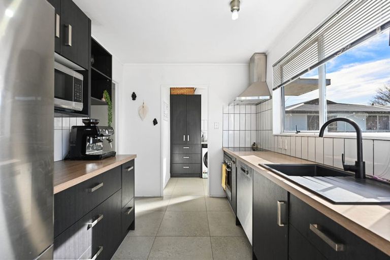 Photo of property in 392 Kahikatea Drive, Dinsdale, Hamilton, 3204