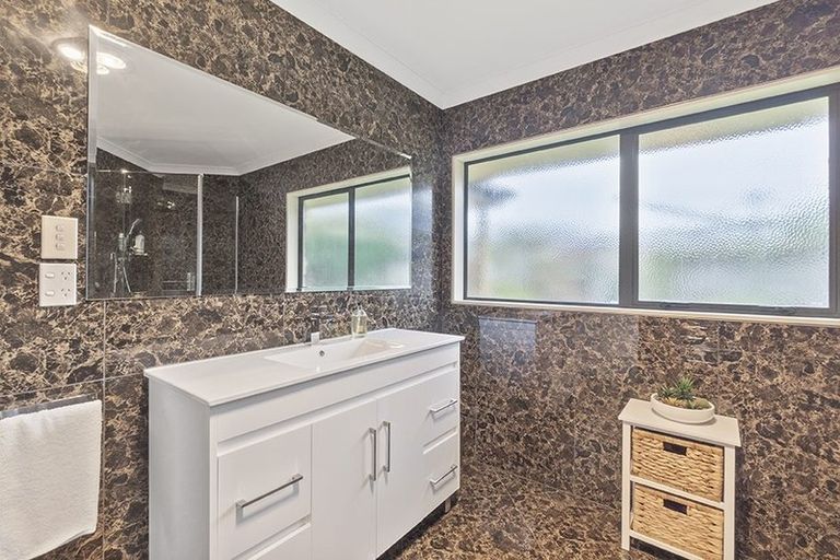 Photo of property in 19 Holmwood Park Drive, Morrinsville, 3300