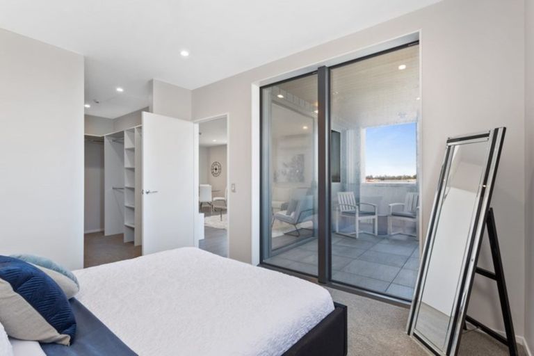 Photo of property in 102/2 Onekiritea Road, Hobsonville, Auckland, 0616