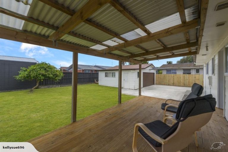 Photo of property in 14 Oakfield Crescent, Pukete, Hamilton, 3200