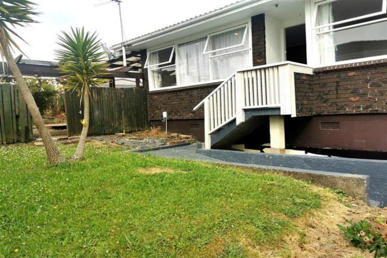 Photo of property in 10 Zelda Avenue, Clover Park, Auckland, 2023