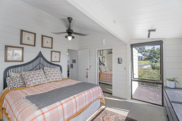 Photo of property in 77 Grange Road, Hahei, Whitianga, 3591