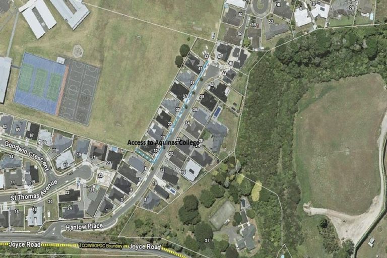 Photo of property in 43 Hanlow Place, Pyes Pa, Tauranga, 3112