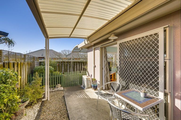 Photo of property in 3/427 Gloucester Street, Taradale, Napier, 4112
