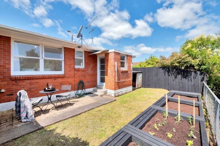 Photo of property in 4/83 Nile Road, Milford, Auckland, 0620
