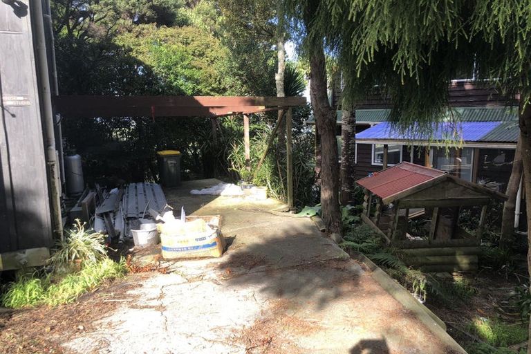 Photo of property in 30 Darcy Place, Massey, Auckland, 0614