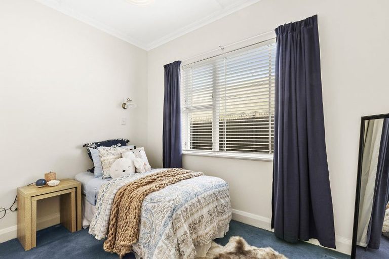 Photo of property in 127 Messines Road, Karori, Wellington, 6012