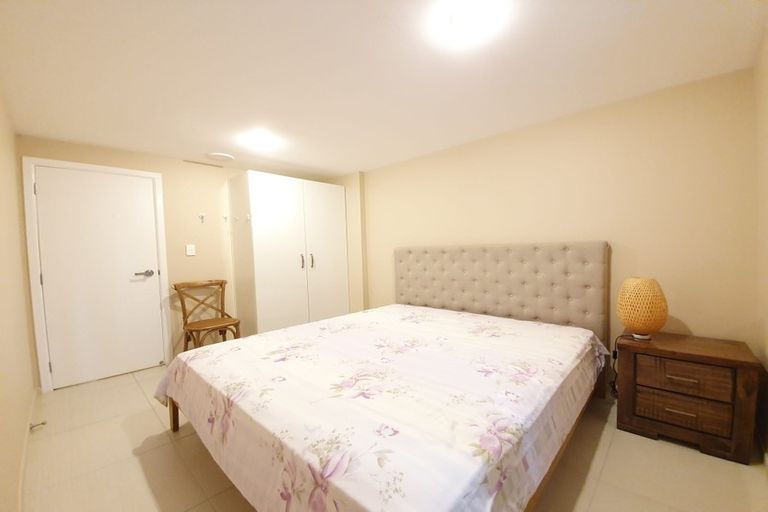 Photo of property in 1/24 Pigeon Mountain Road, Half Moon Bay, Auckland, 2012