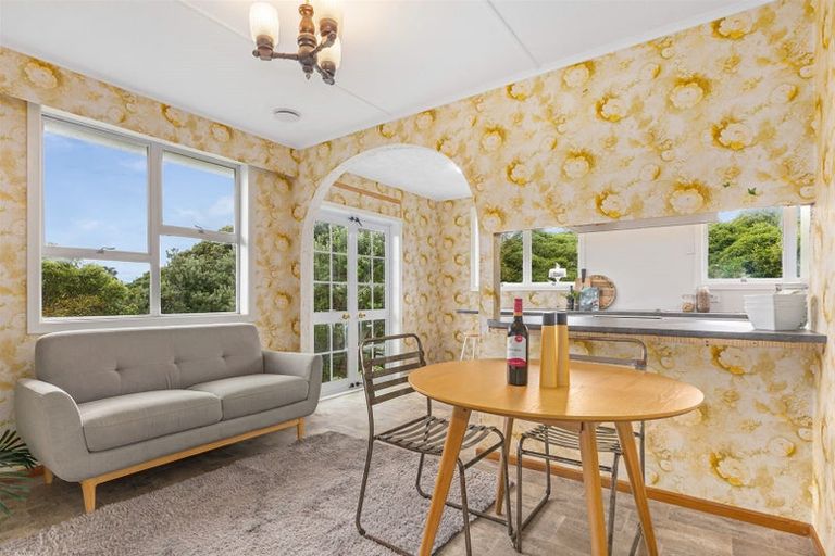 Photo of property in 36 Rangituhi Crescent, Takapuwahia, Porirua, 5022