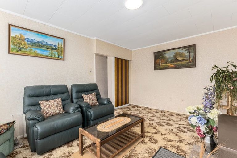 Photo of property in 9 Taine Street, Taita, Lower Hutt, 5011