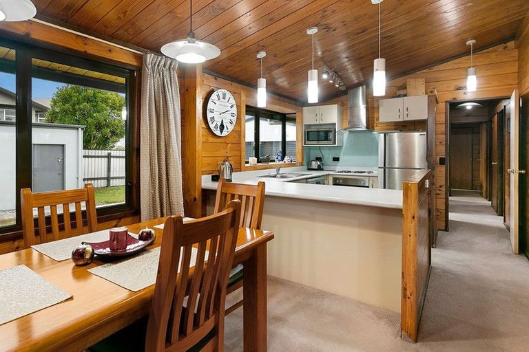 Photo of property in 11 Grace Crescent, Richmond Heights, Taupo, 3330