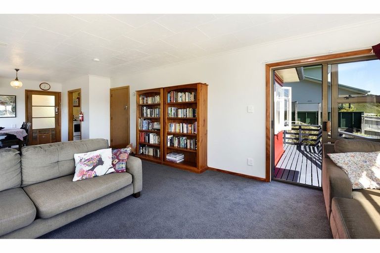 Photo of property in 26 Matipo Terrace, Toi Toi, Nelson, 7010