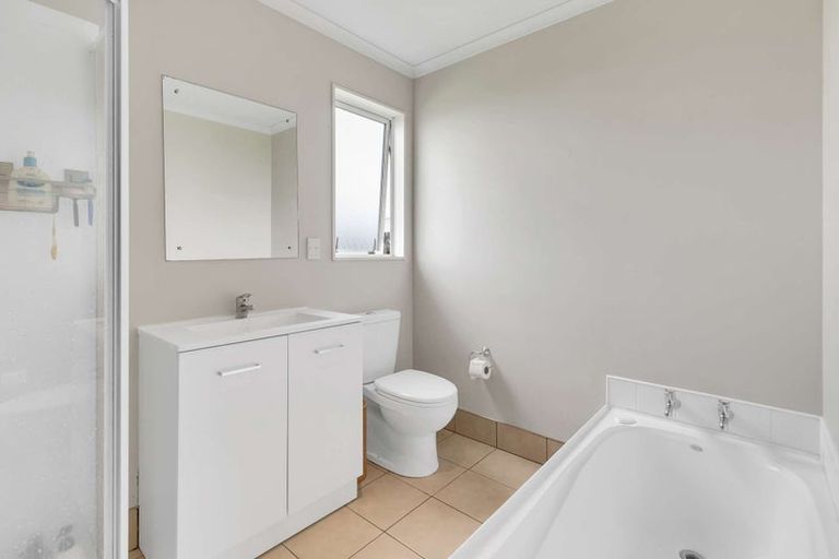 Photo of property in 3a Seaforth Avenue, Milson, Palmerston North, 4414