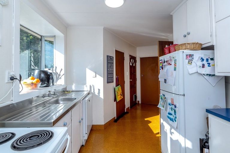 Photo of property in 6a Oxford Street, Lansdowne, Masterton, 5810