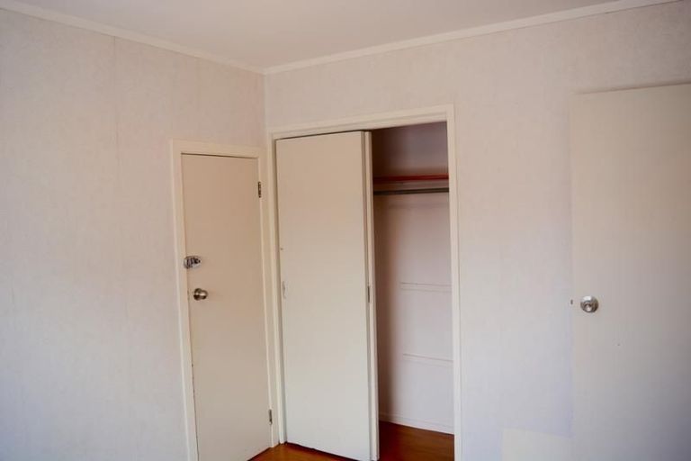 Photo of property in 1/88 Velma Road, Hillcrest, Auckland, 0627