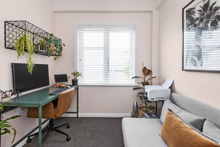 Photo of property in 541a Marine Parade, Napier South, Napier, 4110