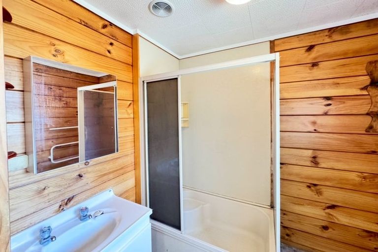 Photo of property in 13a Watson Street, Bulls, 4818