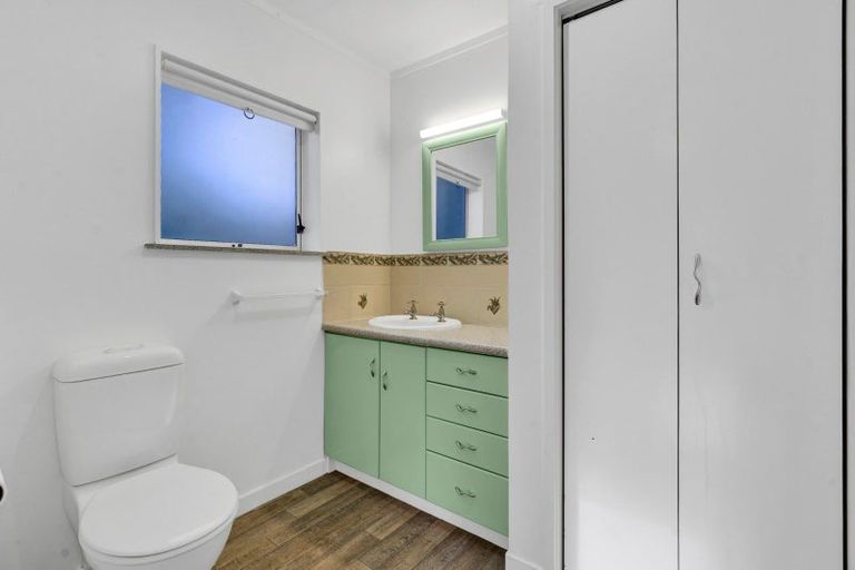 Photo of property in 10b Camden Street, Vogeltown, New Plymouth, 4310