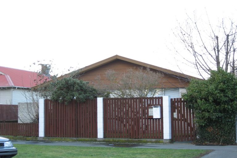 Photo of property in 2/126 Bishop Street, St Albans, Christchurch, 8014