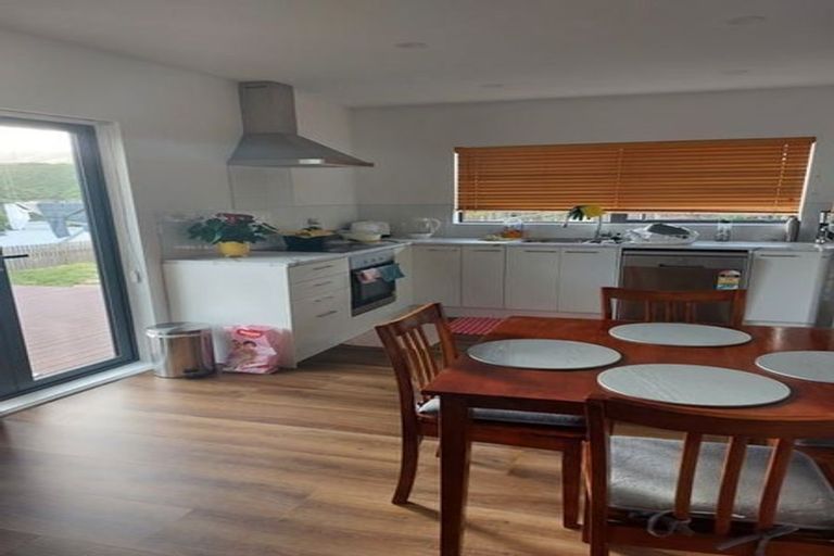Photo of property in 7 Waipounamu Drive, Kelson, Lower Hutt, 5010