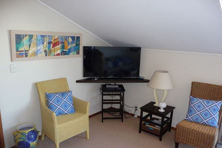 Photo of property in 2/9 Calliope Road, Devonport, Auckland, 0624