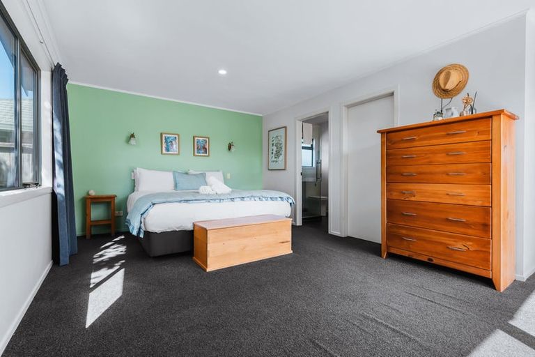 Photo of property in 5 Arrowsmith Avenue, Waipahihi, Taupo, 3330