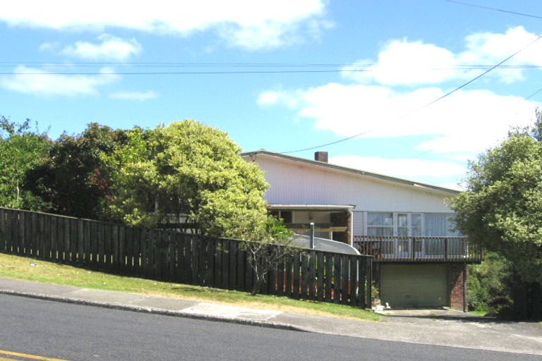 Photo of property in 214 Rangatira Road, Beach Haven, Auckland, 0626