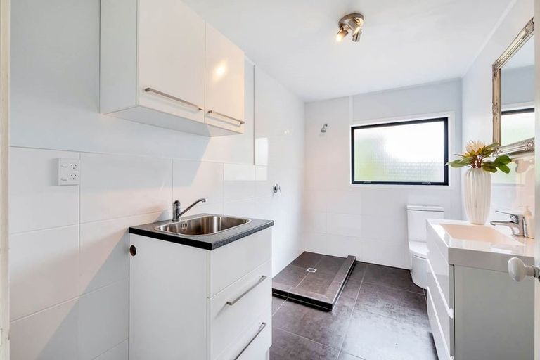 Photo of property in 45 Maygrove Drive, Orewa, 0931