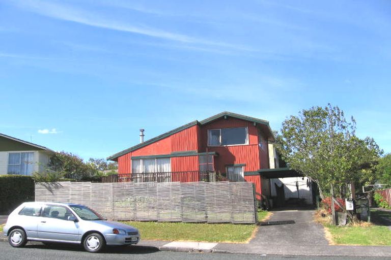 Photo of property in 2/112 Sycamore Drive, Sunnynook, Auckland, 0620